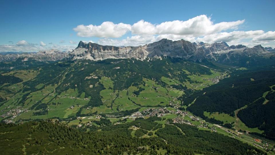Ciasa Rosra *